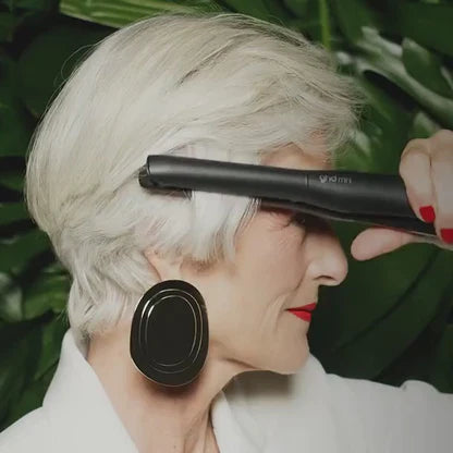 GHD MINI HAIR STRAIGHTENER